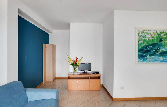 Spacious Apartment in Vercana with Hot Tub - Foto 13