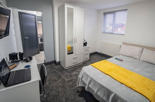 Photo 5 - Stunning 1-bed Studio in Birmingham