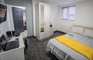 Photo 3 - Stunning 1-bed Studio in Birmingham