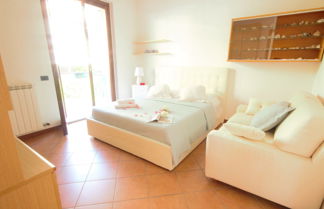 Photo 3 - Pognana Luxury Apartment n.2 - 4 people