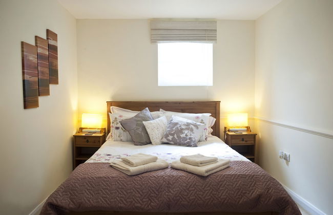 Bryn Melyn Farm Cottages- 5 Luxury Cottages In A Stunning Setting with Wood Fired Hot Tub - Foto 4