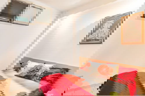 Photo 10 - Simplistic Apartment in Reitani near Lido Beach