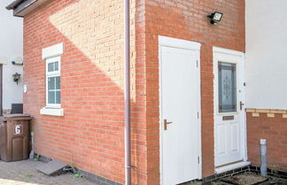 Photo 3 - Rustic Holiday Home in Birmingham near Motorcycle Museum