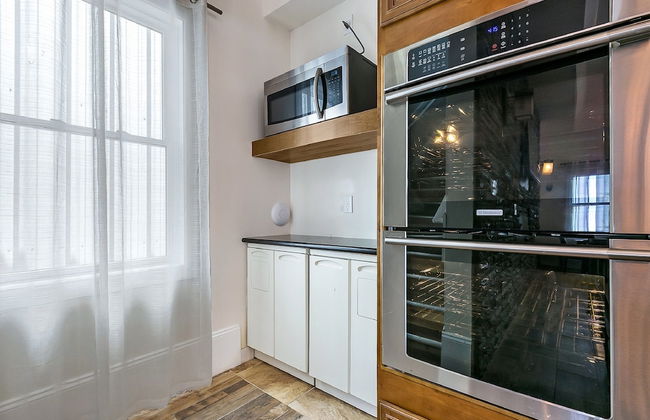Spacious Condos in Downtown NOLA - Photo 15