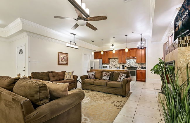 Spacious Condos in Downtown NOLA - Photo 31