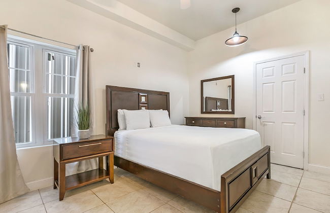 Spacious Condos in Downtown NOLA - Photo 18