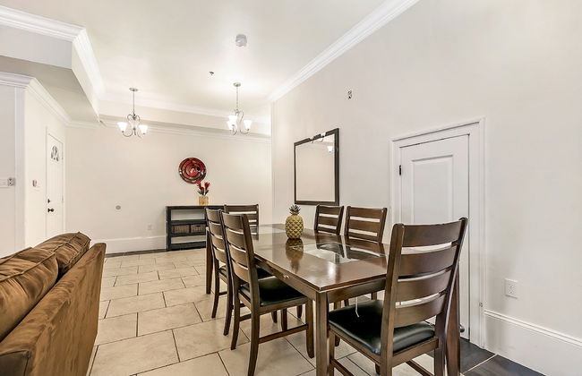 Spacious Condos in Downtown NOLA - Photo 36