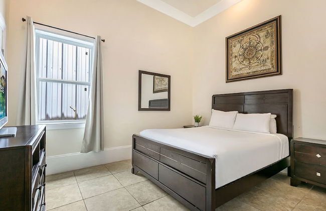 Spacious Condos in Downtown NOLA - Photo 26