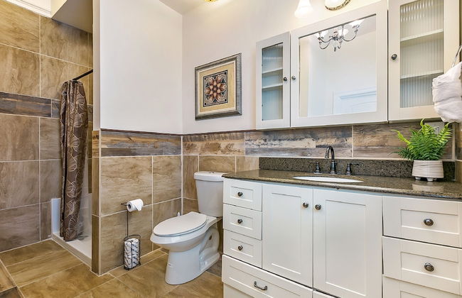 Spacious Condos in Downtown NOLA - Photo 42