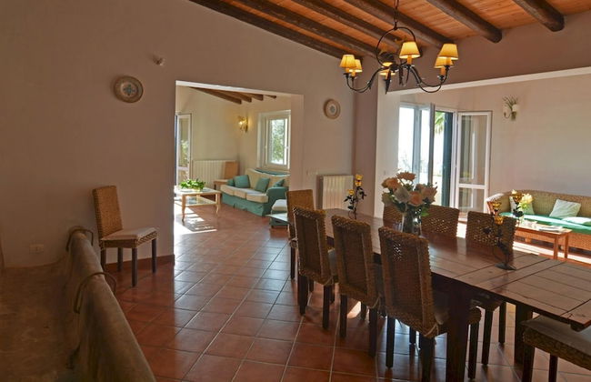 Villa Le Sorbe 12 in Caronia - Photo 3