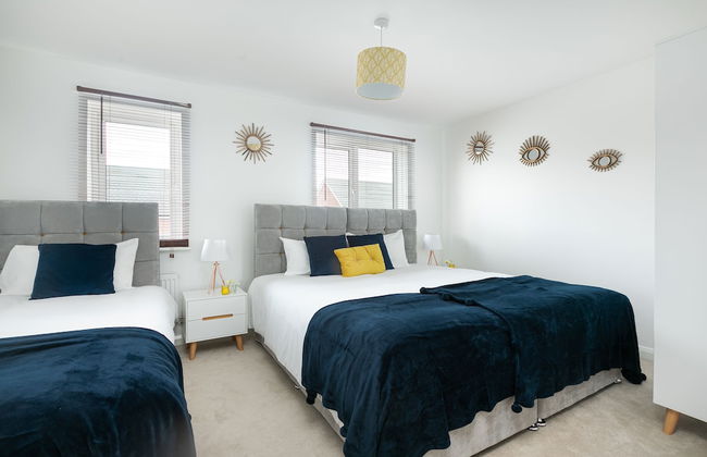 KVM - Thorpe House - Photo 1