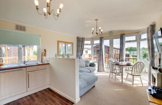 Stunning 3-bed Hot Tub Lodge, Northumberland - Foto 6