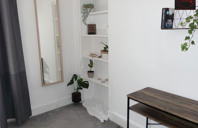 One Bedroom Apartment by Klass Living Serviced Accommodation Bellshill - Mossend Apartment with WIFI and Parking - Foto 9