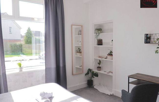 One Bedroom Apartment by Klass Living Serviced Accommodation Bellshill - Mossend Apartment with WIFI and Parking - Foto 3