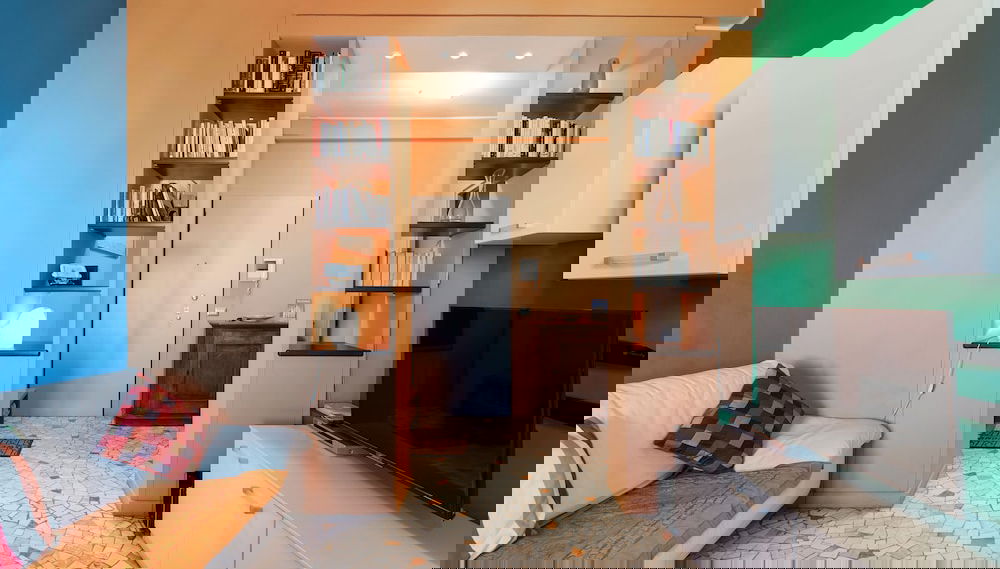 Primary image