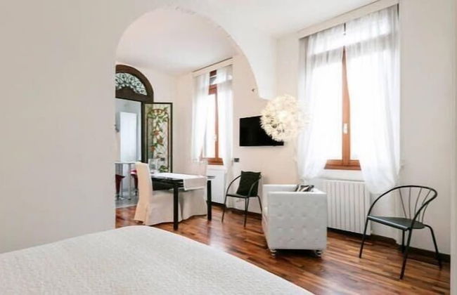 Optimus Host Cermenate Apartment - Photo 4