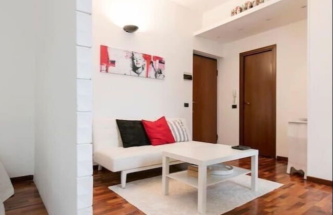 Optimus Host Cermenate Apartment - Photo 11