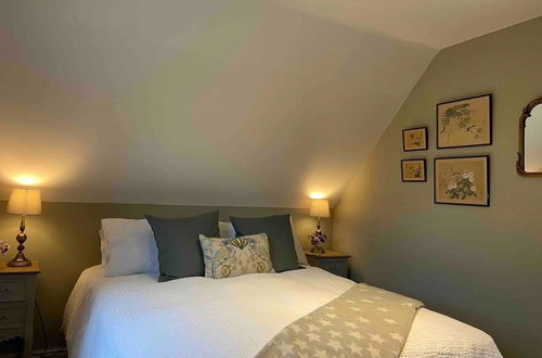 Photo 1 - Stylish Getaway in the Heart of the Pewsey Vale