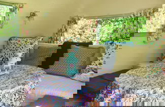 Photo 23 - Cotswolds Camping at Holycombe