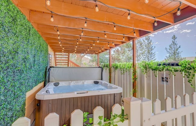 4BR AF Academyw/hot Tub & Firepit - Photo 1