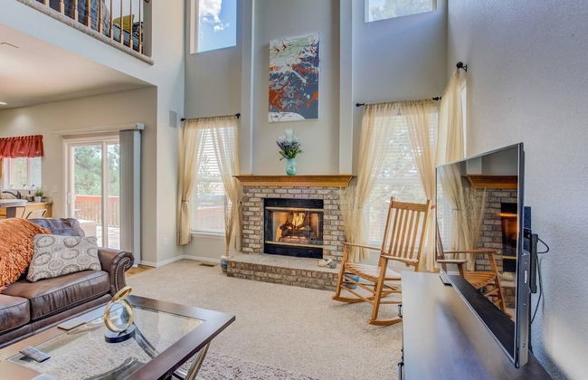4BR AF Academyw/hot Tub & Firepit - Photo 30