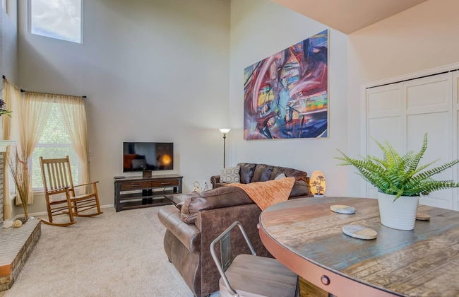 4BR AF Academyw/hot Tub & Firepit - Photo 24