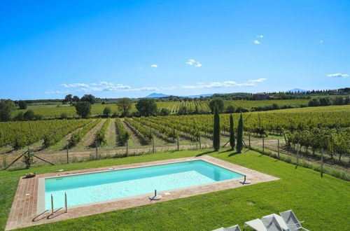 Foto 31 - Charming 10 pax Villa in Cortona With Private Pool