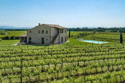 Foto 63 - Charming 10 pax Villa in Cortona With Private Pool