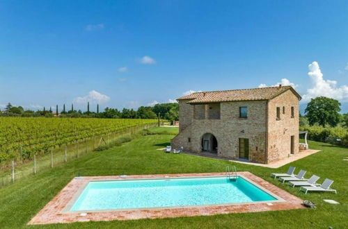 Photo 34 - Charming 10 pax Villa in Cortona With Private Pool