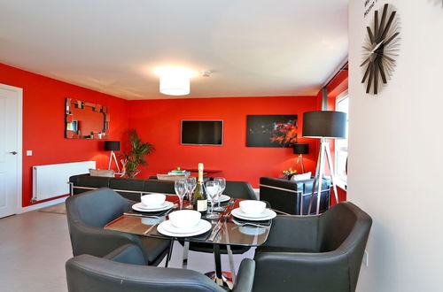 Photo 12 - Trendy Apartment a Short Drive From Aberdeen City