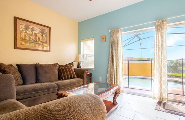 Private Screened Splash Pool Overlooking Tranquil Lake Right Beside Disney World by Florida Dream Homes - Foto 13
