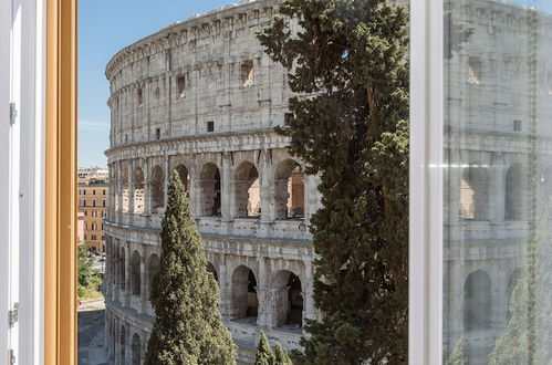 Photo 78 - Amazing Colosseo