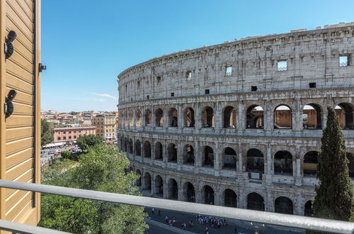 Photo 1 - Amazing Colosseo