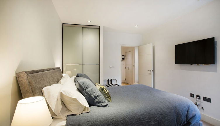 Photo 1 - Ultra Modern one Bedroom With Lift Near Portobello Road, Notting Hill