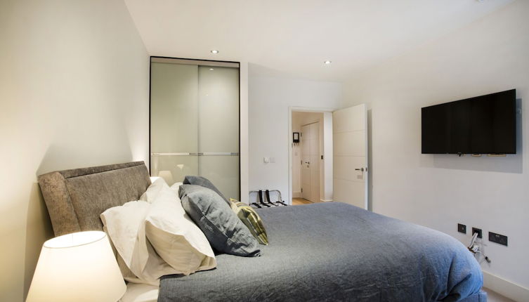 Foto 1 - Ultra Modern one Bedroom With Lift Near Portobello Road, Notting Hill