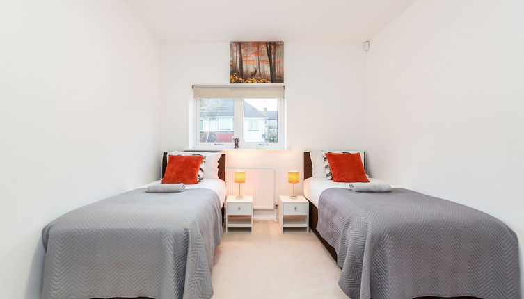 Photo 1 - Lovely 2-bed Apartment in Dartford