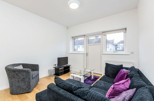 Photo 15 - Lovely 2-bed Apartment in Dartford