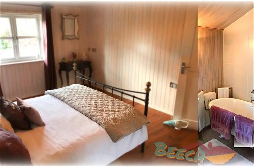 Photo 4 - Holiday Lettings Beech Lodge - Stunning 6-bed King