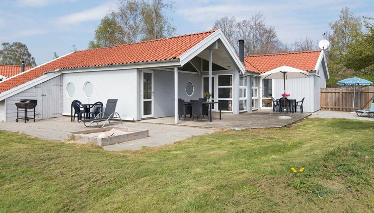 Foto 1 - 6 Person Holiday Home in Ebeltoft