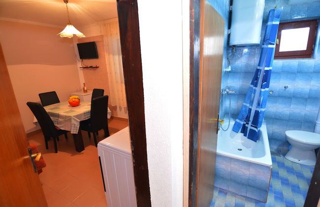 Apartments Jovana - Photo 18