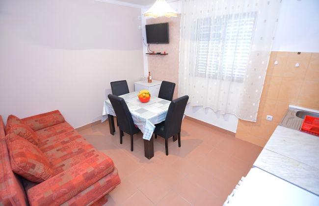 Apartments Jovana - Photo 17