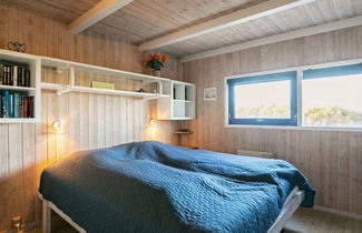 Foto 3 - 9 Person Holiday Home in Saltum