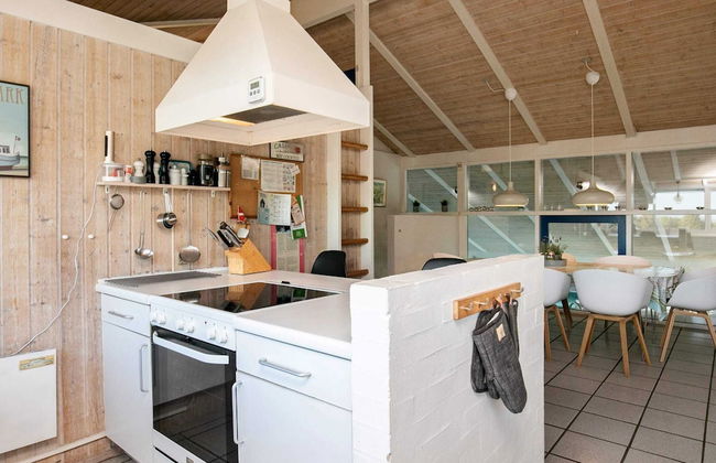 9 Person Holiday Home in Saltum - Foto 18