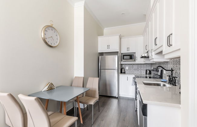 GLOBALSTAY. Luxury Rideau Apartments - Photo 32