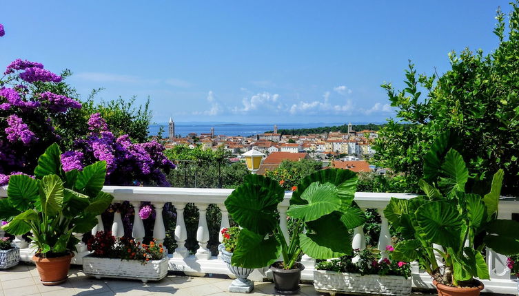 Photo 1 - Apartment With View