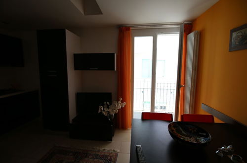 Foto 19 - Apartment 30 Meters From The Sea 6 Beds Without Sea View