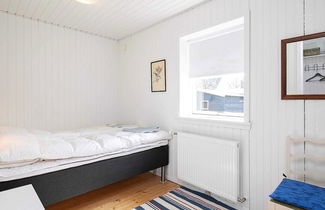 Photo 3 - 4 Person Holiday Home in Strandby