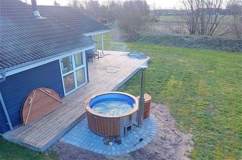Foto 18 - 8 Person Holiday Home in Strandby