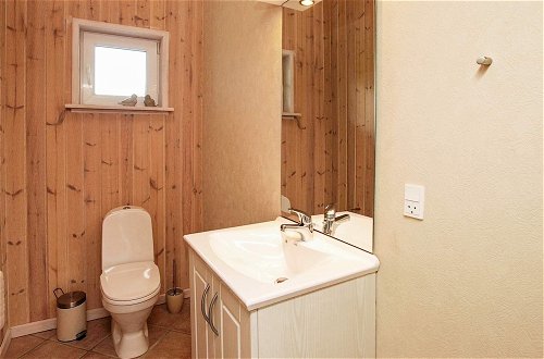 Photo 15 - 8 Person Holiday Home in Strandby