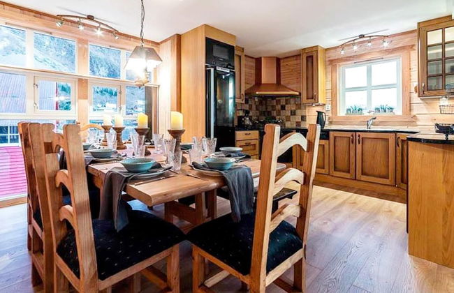 10 Person Holiday Home in Midsund - Foto 18
